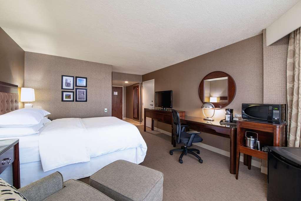 Red Deer Resort & Casino Room photo
